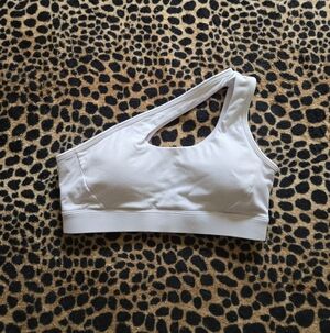 One shoulder sports bra
